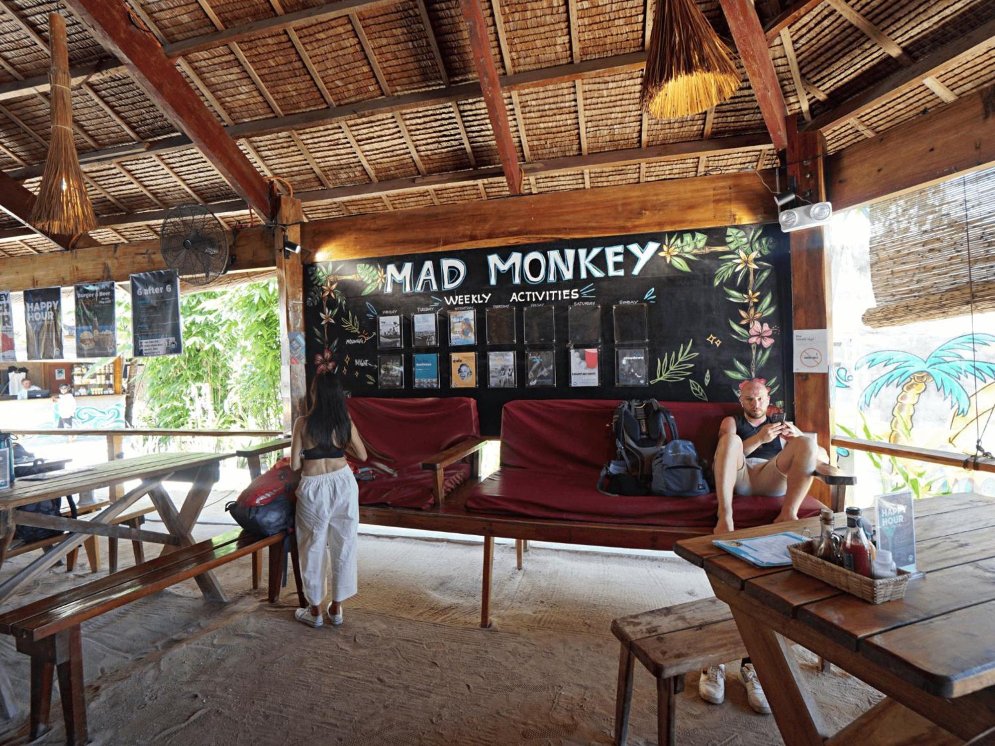 Mad Monkey Hostel Siargao General Luna  Exterior foto