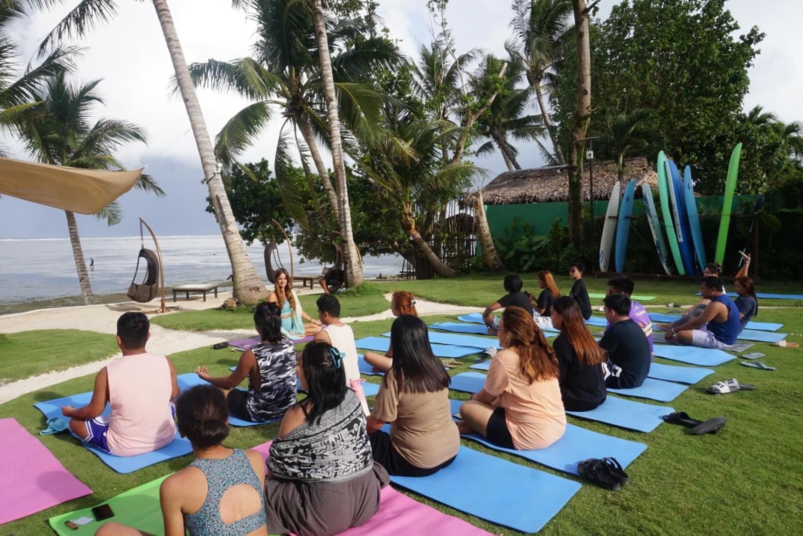 Mad Monkey Hostel Siargao General Luna  Exterior foto