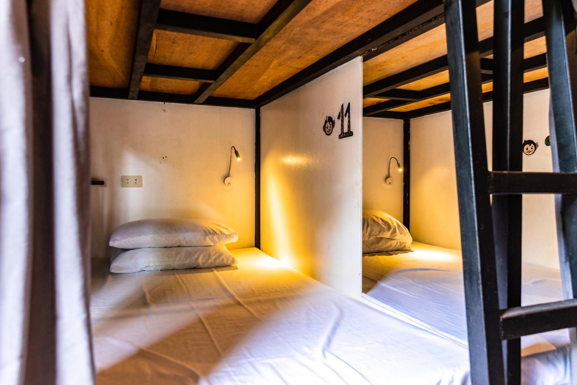 Mad Monkey Hostel Siargao General Luna  Exterior foto